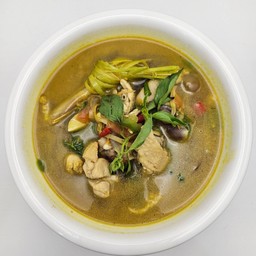 Rakhine Traditional Soup chicken