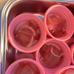 สถานีชาบูเสียบไม้