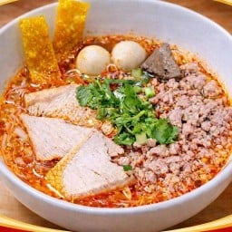 กินกะเตี๋ยว | ก๋วยเตี๋ยวต้มยำโบราณ อัสสัมชัญธนบุรี