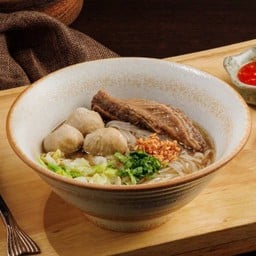 ก๋วยเตี๋ยวมหาเนื้อร่องซี่โครง