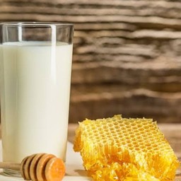 นมสดน้ำผึ้ง