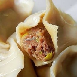 OHoi Gyoza Ekkamai โอ้โหยยย เกี๊ยวซ่า Ohoi Ekkamai