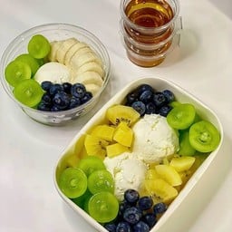 Green & Berry Yogurt Bowl x2