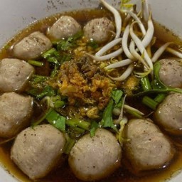 เกาเหลาลูกชิ้นล้วน