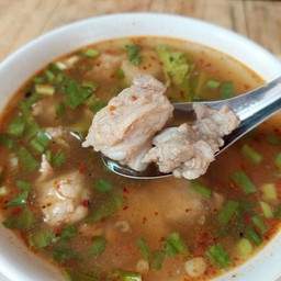 ต้มแซ่บกระดูกอ่อน