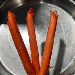 ยำเเซ่บริมทางแซ่บจี๊ดจื๊ดจื๊ด