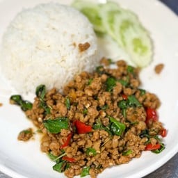 ข้าวกะเพราหมูสับ