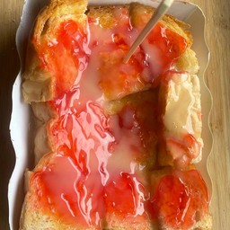 ปังปิ้งสตอเบอรี่