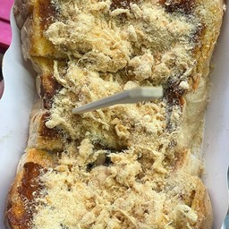 ปังปิ้งพริกเผาหมูหยอง