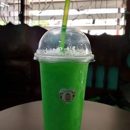 น้ำแข็งไส ม่วนใจ๋ขนมไทย