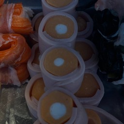แฮมหมูไส้กรอกชีส