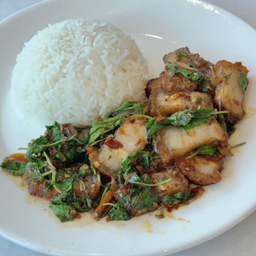 ข้าวกะเพราหมูกรอบ