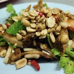 ยำคอหมูย่าง