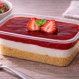 สตอเบอรี่ชีสพาย