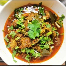 แกงอ่อม  หมู/เนื้อ