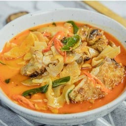 แกงไก่หน่อไม้ดอง