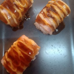 ซูชิ เบคอน เบิร์นไฟ