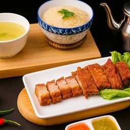-ข้าวมันไก่ทอด+หมูกรอบ-