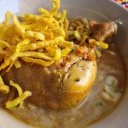 ข้าวซอยตำนาน ประตูเชียงใหม่