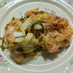 ราดหน้า ผัดซีอิ้ว สุกี้ นาย ก คลองเตยสาขาพระราม3