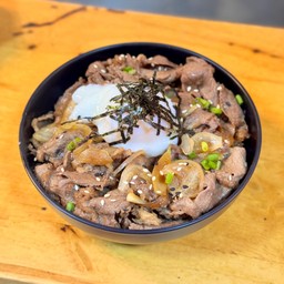 ข้าวหน้าเนื้อสไลด์ + ไข่ออนเซน