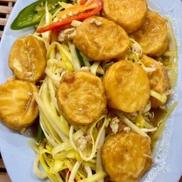 ผัดกุ้ยช่ายขาวเต้าหู้หมูสับ