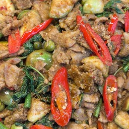 หว่อง ข้าวแกงหน้าวัดอรัญฯ  หน้าวัดอรัญฯ