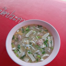 ก๋วยจั๊บอุบล