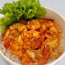 ข้าวหอมมะลิ ไข่ขยี้กุ้งสุกี้