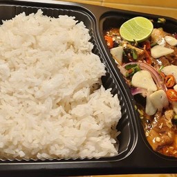 ข้าวยำปลาป๋อง