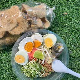 ข้าวยำครบเซ็ต