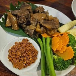 เนื้อตุ๋น น้ำพริกข่า