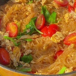 วุ้นเส้นผัดไข่