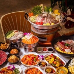 ส้มตำ ยำ ของทอด อร่อยจริง by ทวีโชคหมูกะทะ สาขา 23 เอกชัย