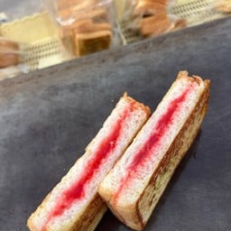 แซนวิชสตอเบอรี่