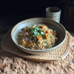 ข้าวผัดไส้อั่ว