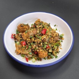 หมูกรอบคั่วพริกเกลือ(เป็นกับข้าว)