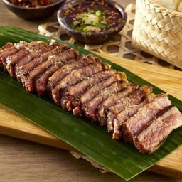 เนื้อโคขุนย่างจิ้มแจ่ว