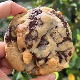 Levian Cookies
