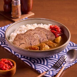 ข้าวแกงกะหรี่เนื้อชาชู (LM)