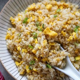 ข้าวผัดไข่