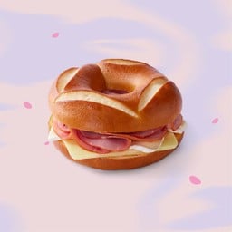 Paris Ham & Cheese Sriracha Mayo Bagel