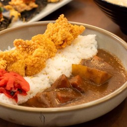 ข้าวแกงกะหรี่ไก่คาราอาเกะ (LM)