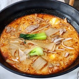 มิสเตอร์เป้า หมาล่าทั่ง อโศก