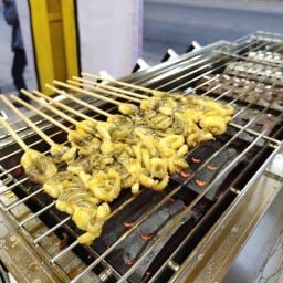 ร้าน หมึกย่าง หนองกลางนา&หลุมดิน