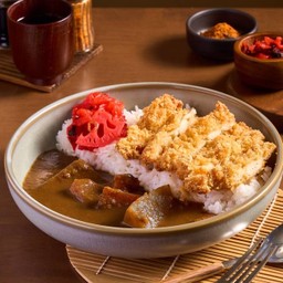แกงกะหรี่ไก่ชุบแป้งทอด (LM)