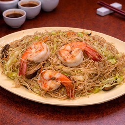 หมี่ฮ่องกงผัดแห้งกุ้ง