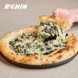 Spinach Cheese 10 inchs with Spicy Dip