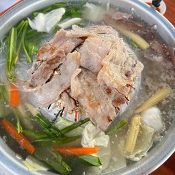 น้องรถน้ำหมูกระทะ