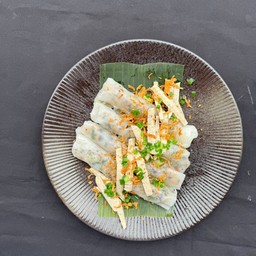 ปากหม้อฮานอยใส่หมู/Hanoi Steamed Pork Rice Rolls